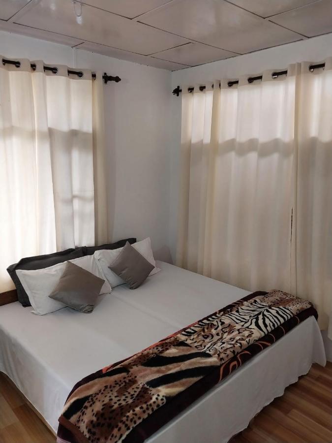 Mcleodganj Diaries Bed & Breakfast Дхарамсала Екстериор снимка